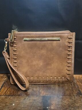 Steve Madden Wristlet